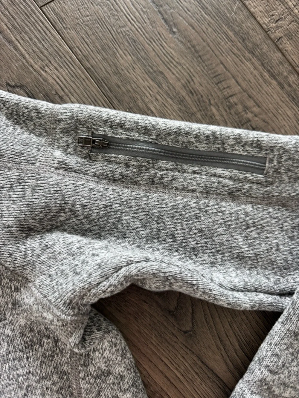 Patagonia Heather Gray Quarter-Zip Fleece Pullover - Picture 3 of 5